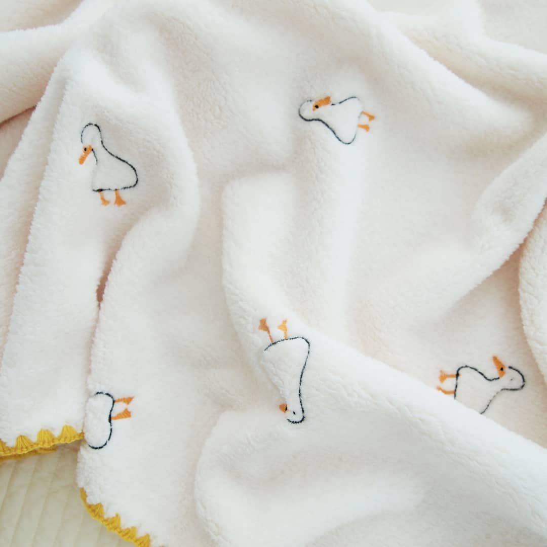 Fleece Children's Embroidered Blanket Thickened Blanket