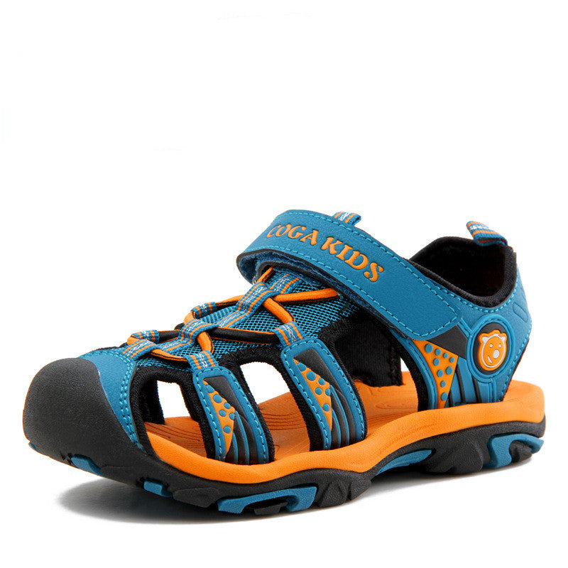 CUHK boys and girls beach shoes