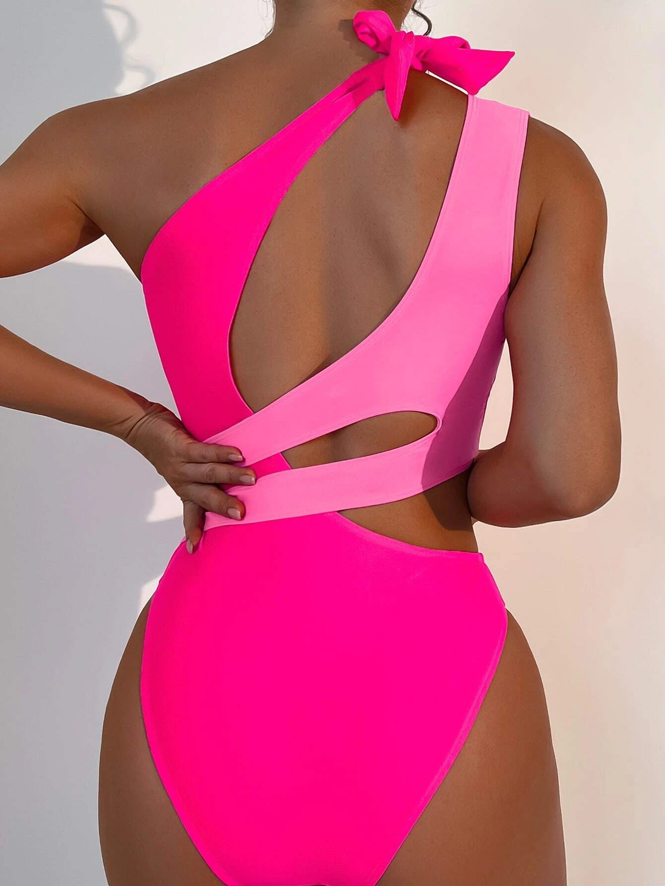 SHEIN Swim Summer Beach Colorblock Cut-Out One Shoulder One Piece Swimsuit